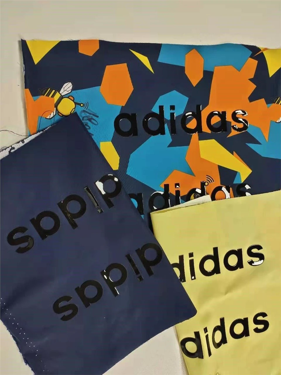 Šilkografijos dažai audiniui